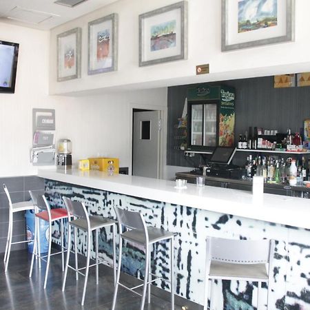 Hostal Francisco Salinas Burgos Ngoại thất bức ảnh